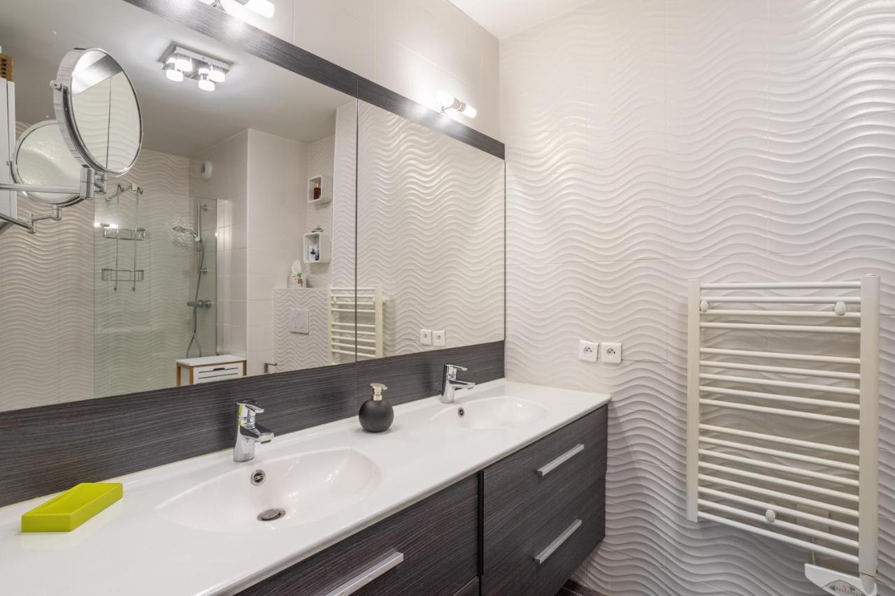 Illanka - Appartement 3 Chambres Avec Parking Et Terrasse Proche Gare Rennes Ngoại thất bức ảnh